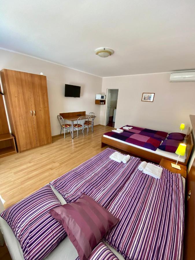 Apartmanovy Dom Flora Veľký Meder Exterior foto